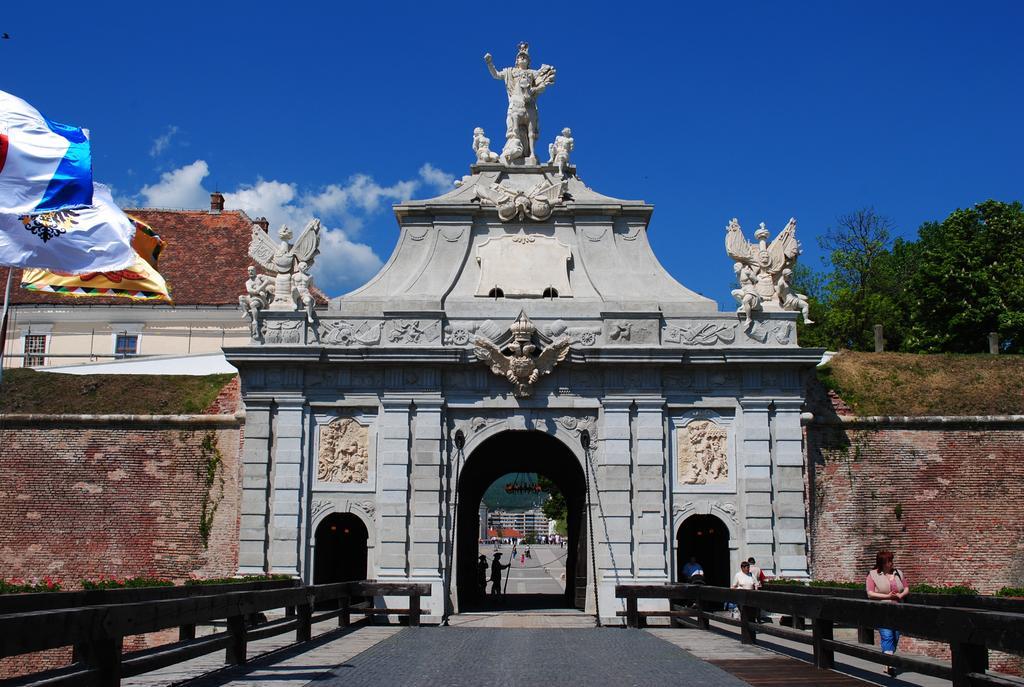 Citadel Hostel Alba Iulia Esterno foto